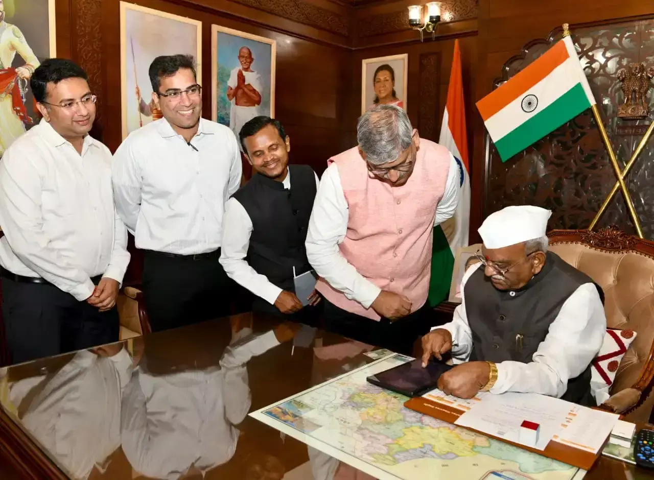 Jaipur: राज्यपाल की पहल, डिजिटल जनगणना अभियान शुरू Jaipur: राज्यपाल की पहल, डिजिटल जनगणना अभियान शुरू