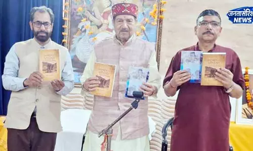 Indresh Kumar ने जीवन में आशा बनाए रखने की प्रेरणा दी Indresh Kumar ने जीवन में आशा बनाए रखने की प्रेरणा दी