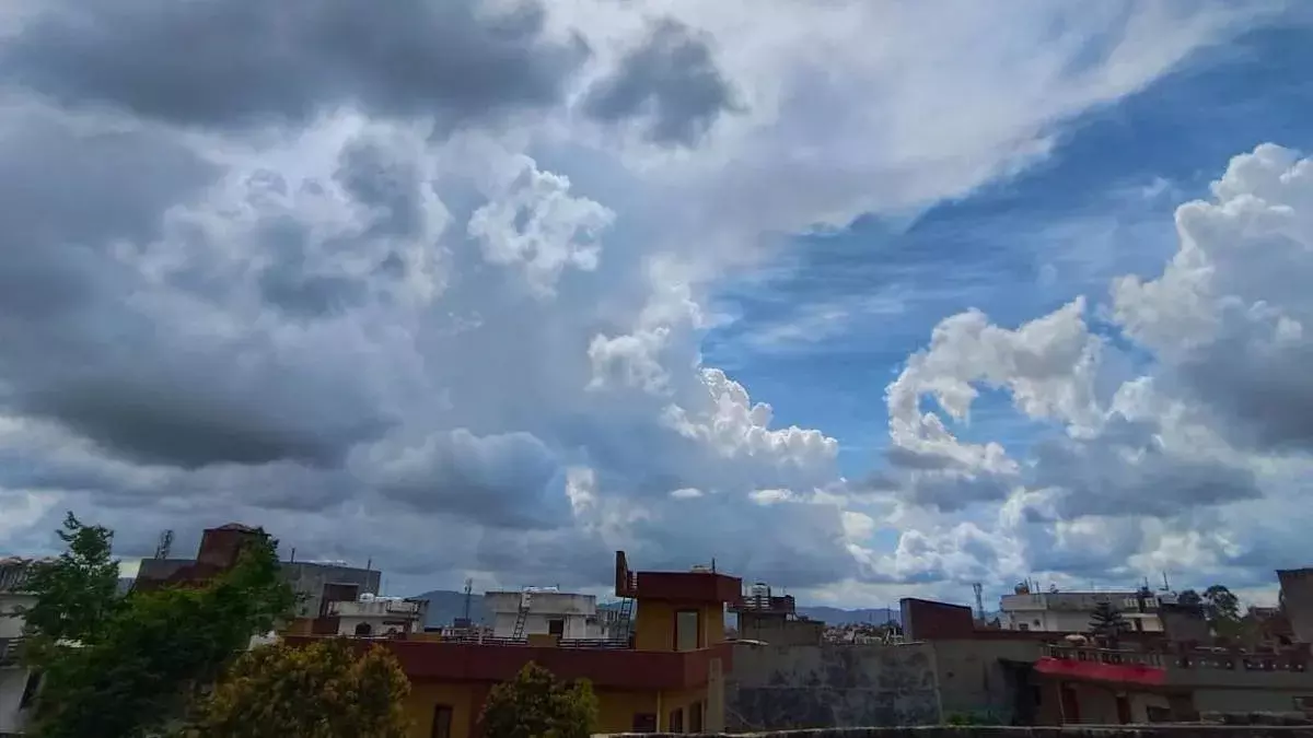 Srinagar: जम्मू-कश्मीर में कई दिनों तक मौसम रहेगा अस्थिर Srinagar: जम्मू-कश्मीर में कई दिनों तक मौसम रहेगा अस्थिर