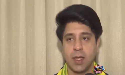 एग्जिट पोल पर प्रतिक्रिया को लेकर BJP के शहजाद पूनावाला ने ममता बनर्जी पर साधा निशाना एग्जिट पोल पर प्रतिक्रिया को लेकर BJP के शहजाद पूनावाला ने ममता बनर्जी पर साधा निशाना