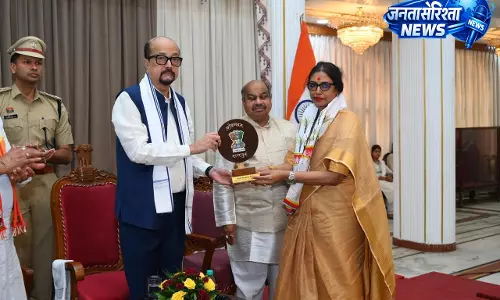 राज्यपाल रमेन डेका ने नारी शक्ति पर दिया प्रेरक संदेश