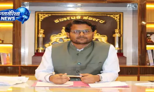 सीईओ ईश्वर कुमार कंडू ने RIMS अस्पताल में पत्नी की डिलीवरी कर सरकारी सिस्टम पर जताया भरोसा सीईओ ईश्वर कुमार कंडू ने RIMS अस्पताल में पत्नी की डिलीवरी कर सरकारी सिस्टम पर जताया भरोसा