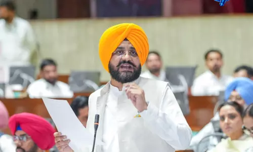 पंजाब विधानसभा ने 14 वर्षों में पहली बार श्रमिकों के न्यूनतम वेतन में वृद्धि की पंजाब विधानसभा ने 14 वर्षों में पहली बार श्रमिकों के न्यूनतम वेतन में वृद्धि की