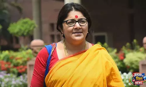 TMC के वीडियो के बाद BJP नेता लॉकेट चटर्जी ने EVM से छेड़छाड़ की आशंका जताई TMC के वीडियो के बाद BJP नेता लॉकेट चटर्जी ने EVM से छेड़छाड़ की आशंका जताई