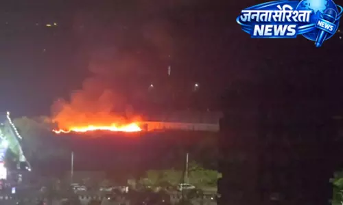 बारावे डंपिंग ग्राउंड में भीषण आग, दमकल की कई गाड़ियां मौके पर