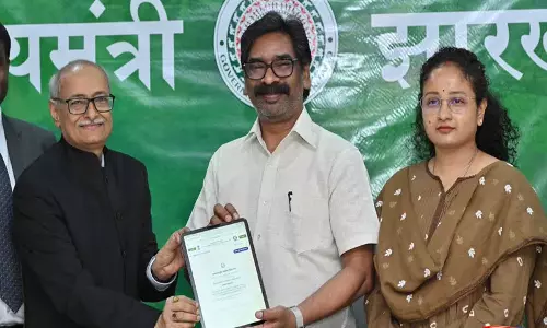 झारखंड में जनगणना-2027 की शुरुआत, CM हेमंत सोरेन ने जनता से सहयोग की अपील झारखंड में जनगणना-2027 की शुरुआत, CM हेमंत सोरेन ने जनता से सहयोग की अपील