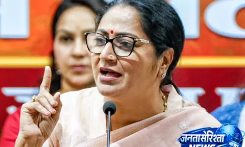 दिल्ली की मुख्यमंत्री ने पंजाब सीएम मान पर साधा निशाना, बोलीं- पूरे राज्य को किया शर्मसार दिल्ली की मुख्यमंत्री ने पंजाब सीएम मान पर साधा निशाना, बोलीं- पूरे राज्य को किया शर्मसार