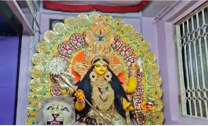 Siliguri: सिलीगुड़ी में मां गंधेश्वरी पूजा संपन्न, 27 साल पुरानी परंपरा का हुआ निर्वहन Siliguri: सिलीगुड़ी में मां गंधेश्वरी पूजा संपन्न, 27 साल पुरानी परंपरा का हुआ निर्वहन