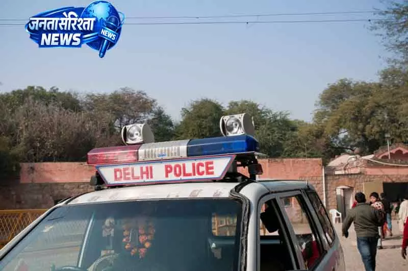 Delhi के द्वारका में गोल्फ कोर्स के तालाब में 3 बच्चे डूबे Delhi के द्वारका में गोल्फ कोर्स के तालाब में 3 बच्चे डूबे