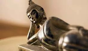 जहाँ बुद्ध घर आते हैं जहाँ बुद्ध घर आते हैं
