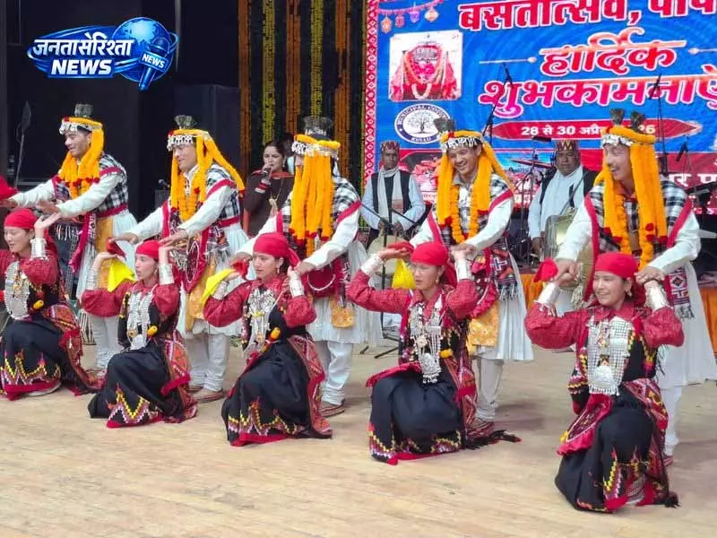 Himachal: बारिश ने पीपल जातर उत्सव की रौनक फीकी की Himachal: बारिश ने पीपल जातर उत्सव की रौनक फीकी की