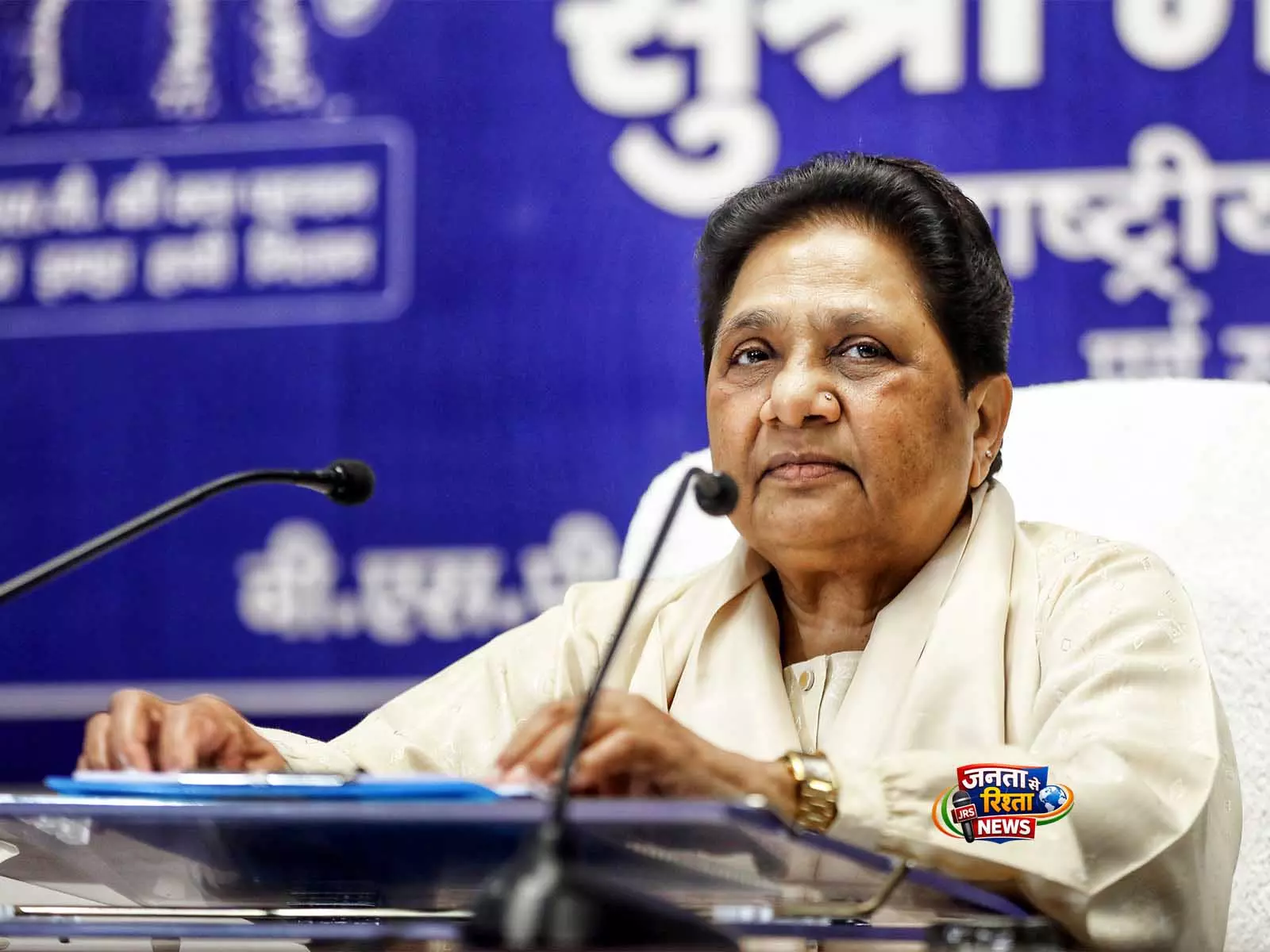 मज़दूरों की हालत में कोई वास्तविक सुधार नहीं: BSP प्रमुख मायावती ने मज़दूर दिवस पर चिंता जताई मज़दूरों की हालत में कोई वास्तविक सुधार नहीं: BSP प्रमुख मायावती ने मज़दूर दिवस पर चिंता जताई