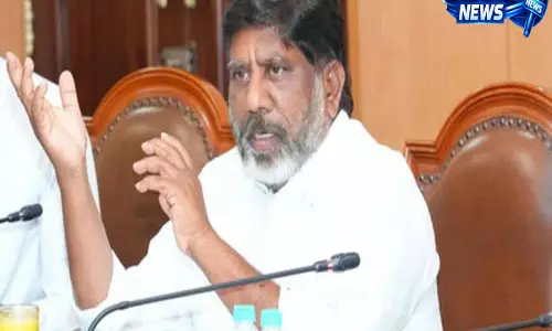 भट्टी विक्रमार्क ने PRC, DA और हेल्थ कार्ड्स पर त्वरित कार्रवाई का भरोसा दिलाया भट्टी विक्रमार्क ने PRC, DA और हेल्थ कार्ड्स पर त्वरित कार्रवाई का भरोसा दिलाया