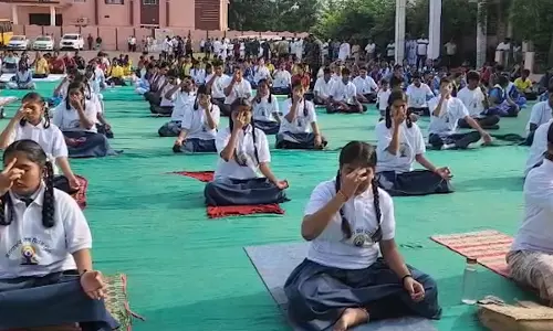 Pauri Garhwal: योग सत्र में छात्रों को जागरूक किया गया Pauri Garhwal: योग सत्र में छात्रों को जागरूक किया गया