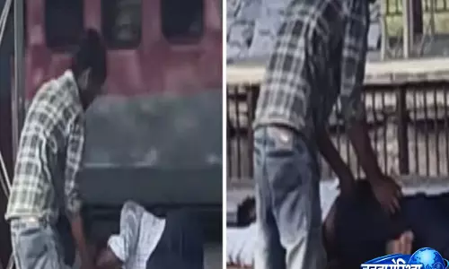 नायगांव रेलवे स्टेशन पर मोबाइल चोरी: सोते यात्री की जेब से फोन निकालता चोर CCTV में कैद, वीडियो वायरल नायगांव रेलवे स्टेशन पर मोबाइल चोरी: सोते यात्री की जेब से फोन निकालता चोर CCTV में कैद, वीडियो वायरल