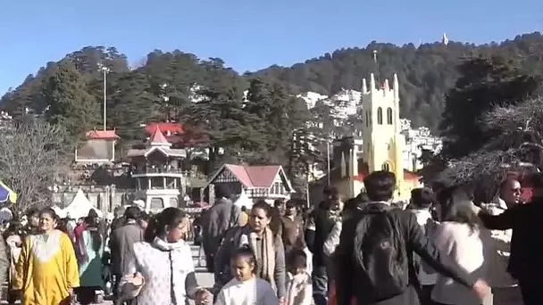 Shimla: शिमला में सैलानियों की भीड़, होटल फुल Shimla: शिमला में सैलानियों की भीड़, होटल फुल
