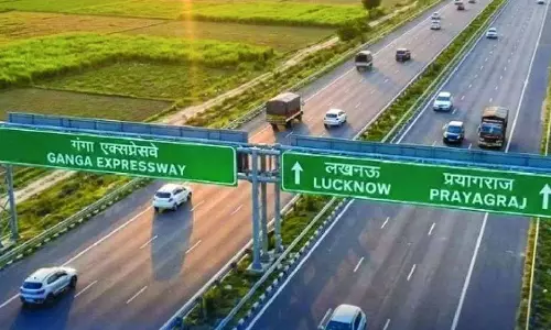 Prayagraj: गंगा एक्सप्रेसवे पर टोल को लेकर असमंजस Prayagraj: गंगा एक्सप्रेसवे पर टोल को लेकर असमंजस