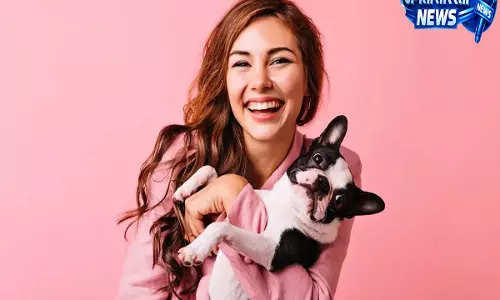 पॉडॉरेबल ट्रेंड: पालतू जानवरों के साथ ट्विनिंग कर रहे लोग, इंसानों के स्टाइल से मैच करते क्यूट पेट्स बने इंटरनेट सेंसेशन पॉडॉरेबल ट्रेंड: पालतू जानवरों के साथ ट्विनिंग कर रहे लोग, इंसानों के स्टाइल से मैच करते क्यूट पेट्स बने इंटरनेट सेंसेशन