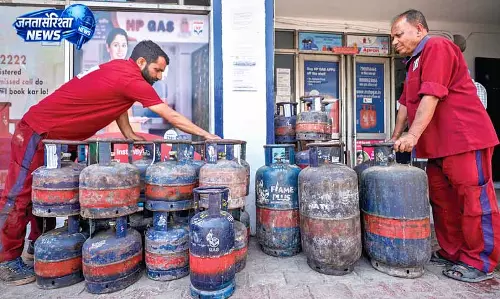 LPG कीमतों में अचानक उछाल, तमिलनाडु के व्यवसायी चिंतित