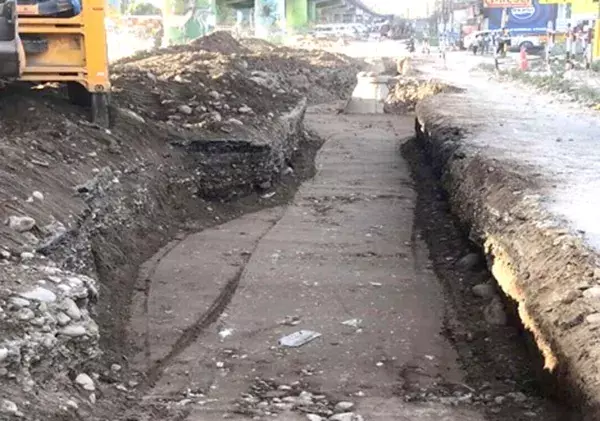 Haridwar: चारधाम मार्गों पर मरम्मत कार्य तेज Haridwar: चारधाम मार्गों पर मरम्मत कार्य तेज