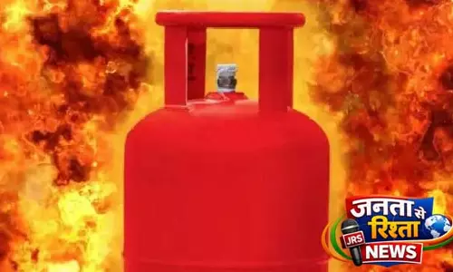 कंधमाल के Baliguda में गैस सिलेंडर फटा, 1 की मौत, 3 की हालत गंभीर कंधमाल के Baliguda में गैस सिलेंडर फटा, 1 की मौत, 3 की हालत गंभीर