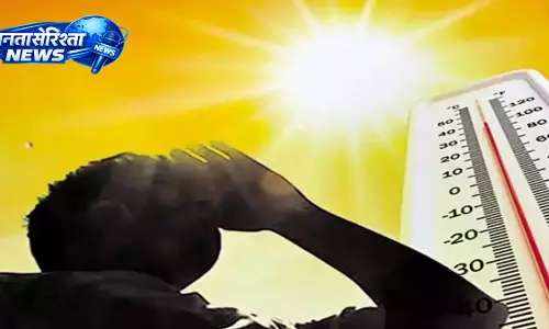 Andhra Pradesh में भीषण गर्मी का कहर, 17 जिलों में तापमान 41°C से ऊपर, कोप्पेरापाडु में 45.4°C दर्ज Andhra Pradesh में भीषण गर्मी का कहर, 17 जिलों में तापमान 41°C से ऊपर, कोप्पेरापाडु में 45.4°C दर्ज