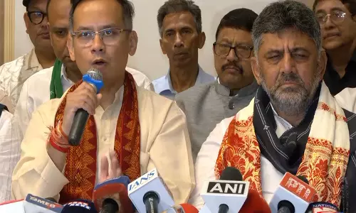 असम में Congress की सहयोगियों से बैठक, एग्जिट पोल को बताया ‘माहौल बनाने की कोशिश’
