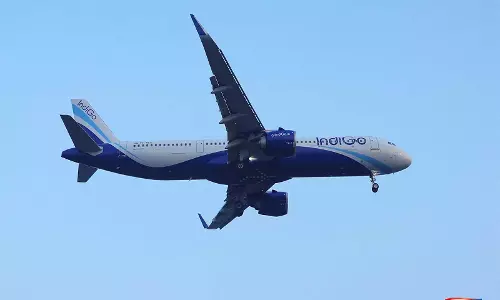 कोलकाता में गरज के साथ बारिश की संभावना के चलते IndiGo ने यात्रा परामर्श जारी किया कोलकाता में गरज के साथ बारिश की संभावना के चलते IndiGo ने यात्रा परामर्श जारी किया