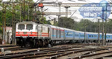 Tamil Nadu : दक्षिणी रेलवे के ट्रैक्शन पावर सिस्टम में सुधार, खराबियों में 77% की कमी दर्ज Tamil Nadu : दक्षिणी रेलवे के ट्रैक्शन पावर सिस्टम में सुधार, खराबियों में 77% की कमी दर्ज