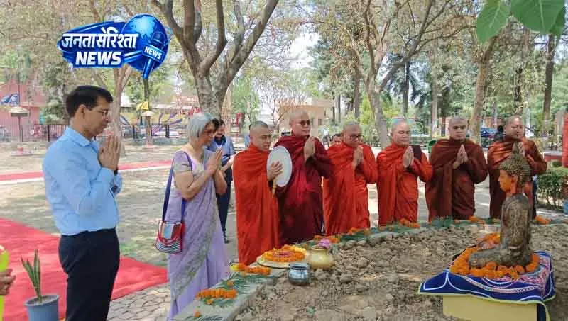 श्रीलंका के उच्चायुक्त ने Kurukshetra स्थित श्रीकृष्ण संग्रहालय का दौरा किया श्रीलंका के उच्चायुक्त ने Kurukshetra स्थित श्रीकृष्ण संग्रहालय का दौरा किया