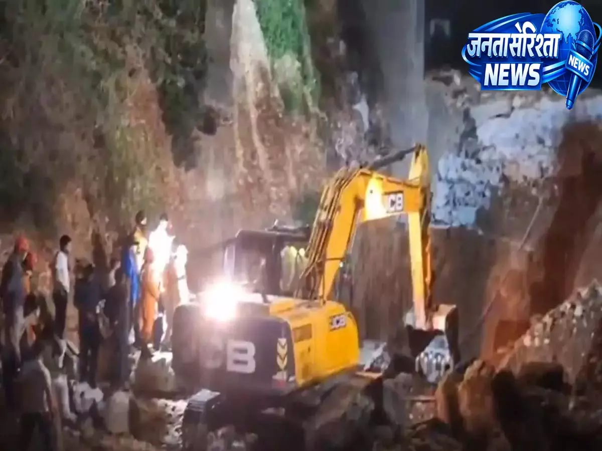 Jammu के थथार में पुल हादसा, 3 मजदूरों की मौत, इंजीनियर निलंबित, ठेकेदार ब्लैकलिस्ट Jammu के थथार में पुल हादसा, 3 मजदूरों की मौत, इंजीनियर निलंबित, ठेकेदार ब्लैकलिस्ट