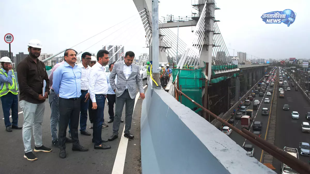 मुंबई SCLR प्रोजेक्ट में बड़ी प्रगति, वकोला नाले पर अंतिम संरचनात्मक लिंक पूरा मुंबई SCLR प्रोजेक्ट में बड़ी प्रगति, वकोला नाले पर अंतिम संरचनात्मक लिंक पूरा