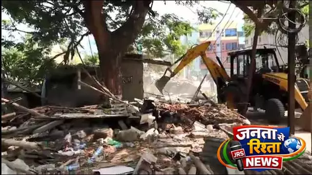 Athagarh में एक व्यक्ति ने पत्थर के मूसल से अपने पिता की हत्या कर दी Athagarh में एक व्यक्ति ने पत्थर के मूसल से अपने पिता की हत्या कर दी