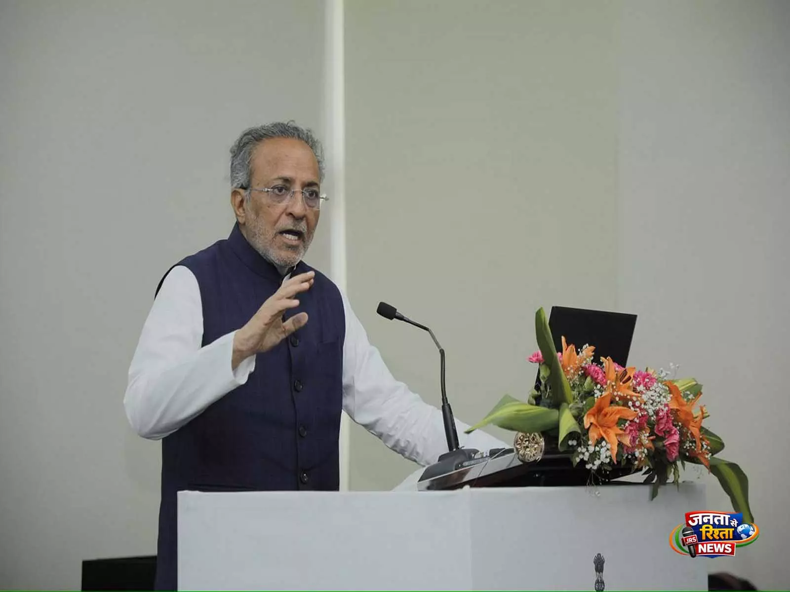 बदलते समय में, कचरा भी एक संसाधन सामग्री है: वन एवं पर्यावरण मंत्री Arjun Modhwadia बदलते समय में, कचरा भी एक संसाधन सामग्री है: वन एवं पर्यावरण मंत्री Arjun Modhwadia