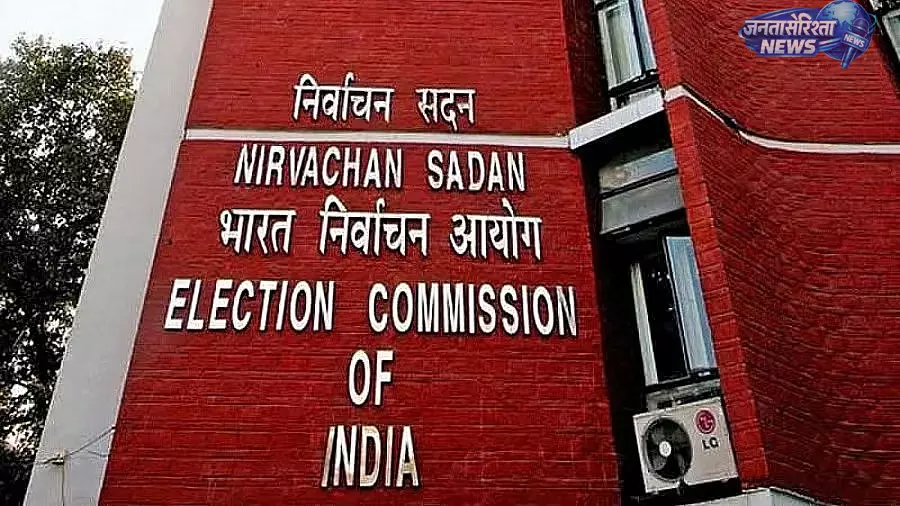 Bengal : वोटों की गिनती से पहले सुरक्षा कड़ी, 165 अतिरिक्त पर्यवेक्षक और 77 पुलिस पर्यवेक्षक तैनात Bengal : वोटों की गिनती से पहले सुरक्षा कड़ी, 165 अतिरिक्त पर्यवेक्षक और 77 पुलिस पर्यवेक्षक तैनात