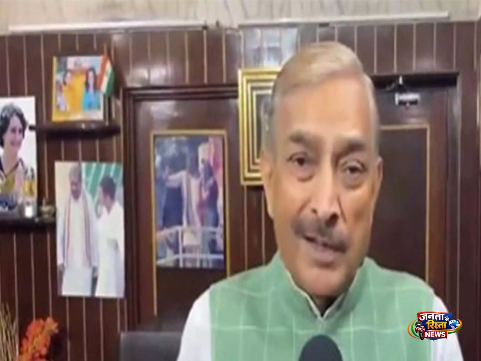 कांग्रेस MP प्रमोद तिवारी ने कथित नशे के विवाद पर भगवंत मान पर साधा निशाना कांग्रेस MP प्रमोद तिवारी ने कथित नशे के विवाद पर भगवंत मान पर साधा निशाना
