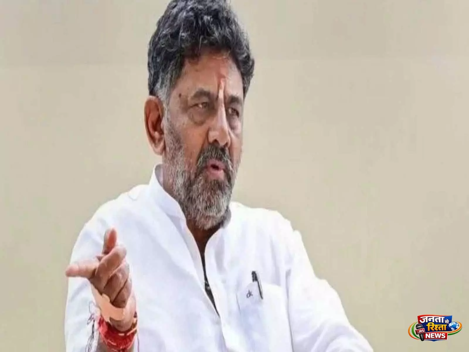 हमारा हाथ कमल से ज़्यादा मज़बूत है, असम में सरकार बनाएगा,उपमुख्यमंत्री डीके शिवकुमार ने कहा हमारा हाथ कमल से ज़्यादा मज़बूत है, असम में सरकार बनाएगा,उपमुख्यमंत्री डीके शिवकुमार ने कहा