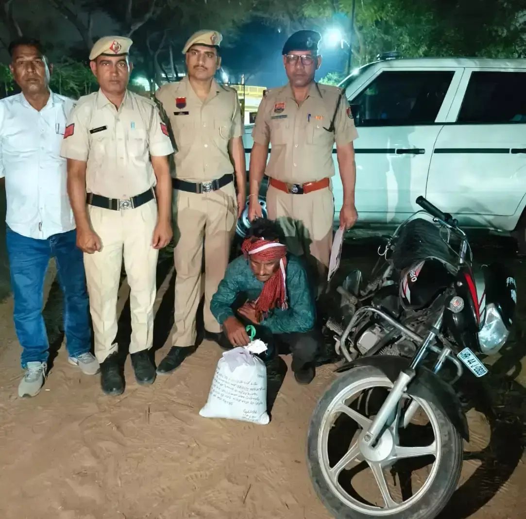 Sirsa: लाखों की हेरोइन व चूरापोस्त के साथ पांच तस्कर गिरफ्तार