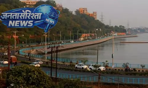 MP : मौसम ने बदला मिजाज, कई जिलों में बारिश से मिली राहत MP : मौसम ने बदला मिजाज, कई जिलों में बारिश से मिली राहत