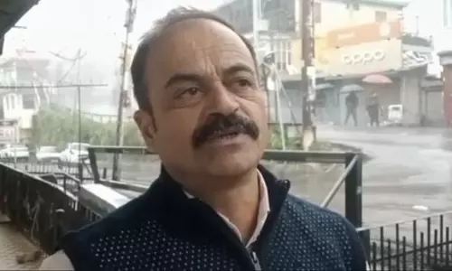 शिमला में फिर लौटा बरसात जैसा मौसम, एक हफ्ते से जारी है बारिश का दौर शिमला में फिर लौटा बरसात जैसा मौसम, एक हफ्ते से जारी है बारिश का दौर