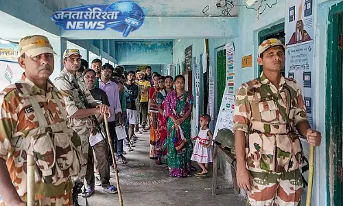 West Bengal : दक्षिण 24 परगना में 15 बूथों पर री-पोलिंग शांतिपूर्ण, 86.9% मतदान दर्ज West Bengal : दक्षिण 24 परगना में 15 बूथों पर री-पोलिंग शांतिपूर्ण, 86.9% मतदान दर्ज