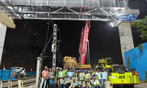 Mumbai: मेट्रो लाइन 6 के लिए वेस्टर्न रेलवे कॉरिडोर पर तीन गर्डर सफलतापूर्वक लॉन्च Mumbai: मेट्रो लाइन 6 के लिए वेस्टर्न रेलवे कॉरिडोर पर तीन गर्डर सफलतापूर्वक लॉन्च