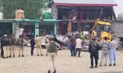 नशे की बुराई खत्म करने में खेल अनुशासन की अहमियत: DC Anantnag नशे की बुराई खत्म करने में खेल अनुशासन की अहमियत: DC Anantnag