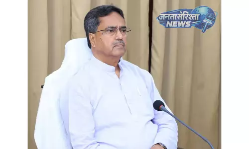 त्रिपुरा में शहरी विकास परियोजनाओं में तेजी लाने के निर्देश, CM ने की समीक्षा बैठक त्रिपुरा में शहरी विकास परियोजनाओं में तेजी लाने के निर्देश, CM ने की समीक्षा बैठक