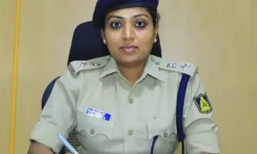 BESCOM विजिलेंस SP बी.एन. लावण्य का निधन, लंबे समय से कैंसर से चल रहा था इलाज BESCOM विजिलेंस SP बी.एन. लावण्य का निधन, लंबे समय से कैंसर से चल रहा था इलाज
