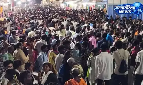 Tiruvannamalai के पवित्र पर्व गिरिवलम में जुटे लाखों श्रद्धालु