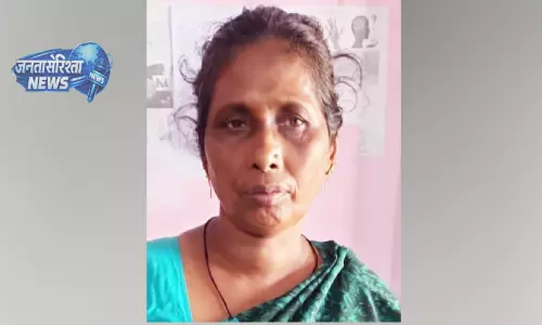 कोल्लेंगोड में बड़ी शराब बरामदगी, 124 लीटर IMFL के साथ महिला गिरफ्तार कोल्लेंगोड में बड़ी शराब बरामदगी, 124 लीटर IMFL के साथ महिला गिरफ्तार