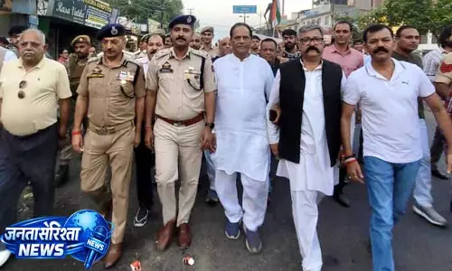 Jammu: नशा मुक्ति के लिए समाज और प्रशासन ने मिलकर निकाली पदयात्रा Jammu: नशा मुक्ति के लिए समाज और प्रशासन ने मिलकर निकाली पदयात्रा