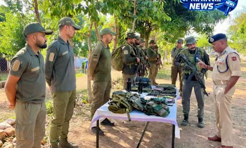 IGP ने CTC सुंजवान के प्रशिक्षण कार्यक्रम और सुविधाओं का आकलन किया IGP ने CTC सुंजवान के प्रशिक्षण कार्यक्रम और सुविधाओं का आकलन किया