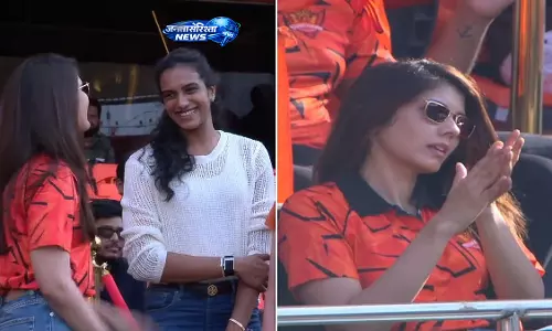 SRH vs KKR मैच में काव्या मारन और पीवी सिंधु की मुलाकात वायरल, स्टेडियम में बढ़ा उत्साह